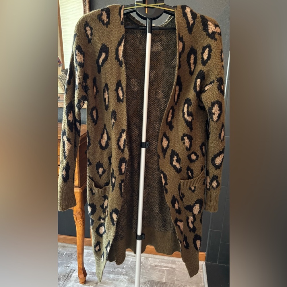 Reborn J Olive and Black Leopard Patterned Cardigan